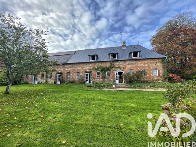 Maison 8 pièces 232 m²