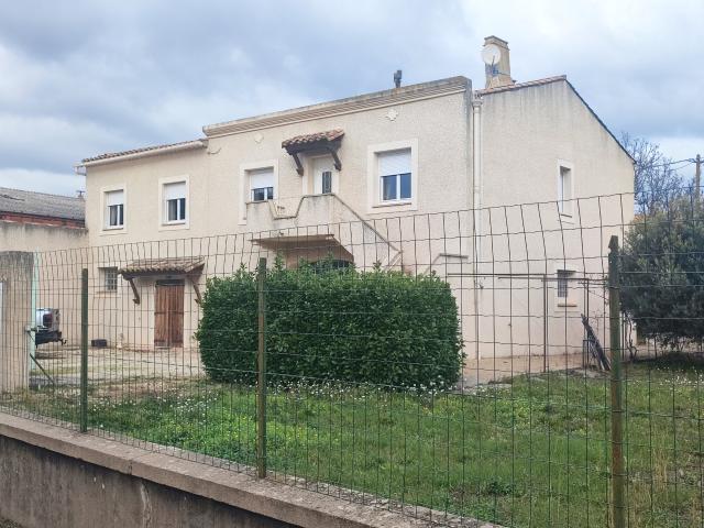 Maison 8 pièces 232 m²