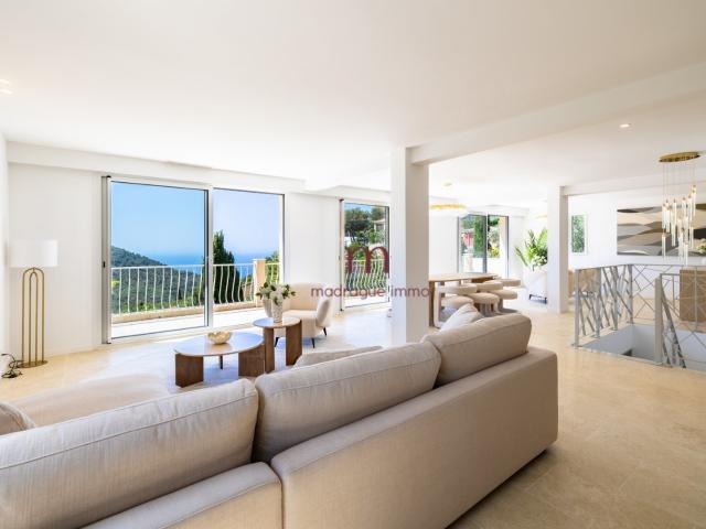 Maison 8 pièces 232 m²