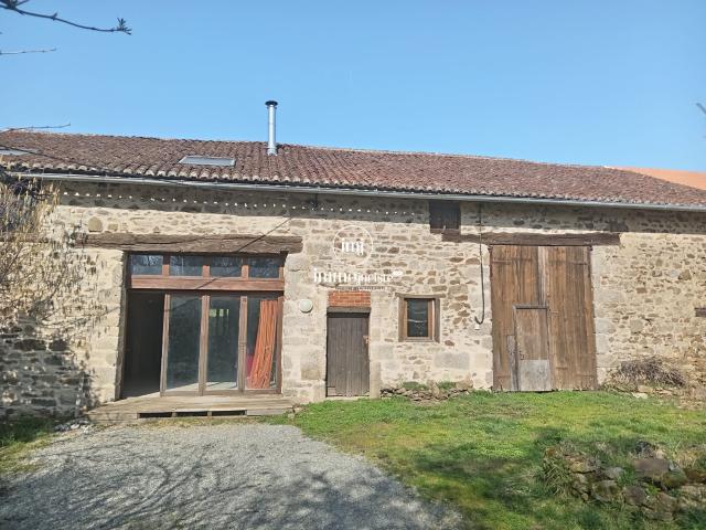 Maison 8 pièces 244 m²