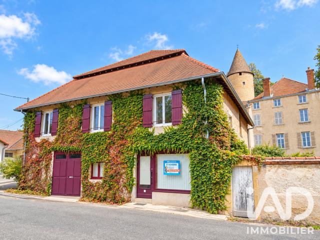 Maison 8 pièces 245 m²