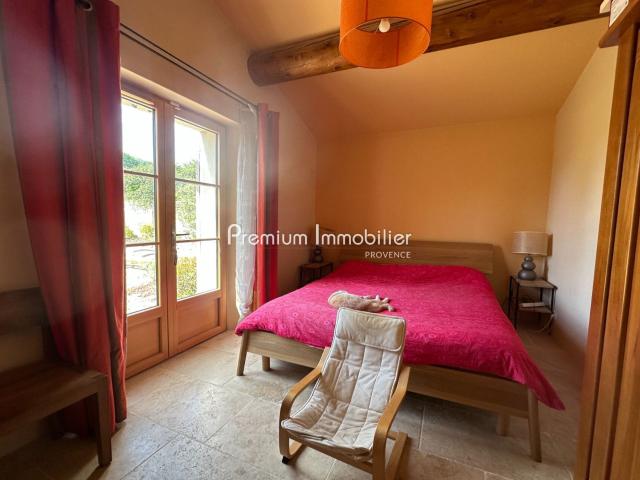 Maison 8 pièces, 245 m² à louer à Aix en Provence 13090