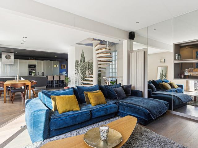 Maison 8 pièces 246 m²