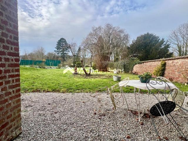 Maison 8 pièces 247 m²