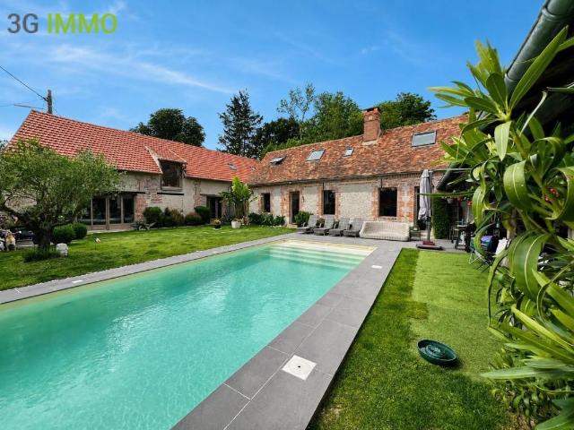 Maison 8 pièces 248 m²