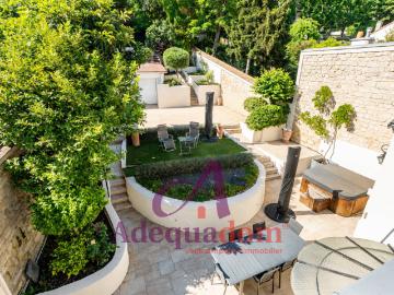 Maison 8 pièces 248 m²