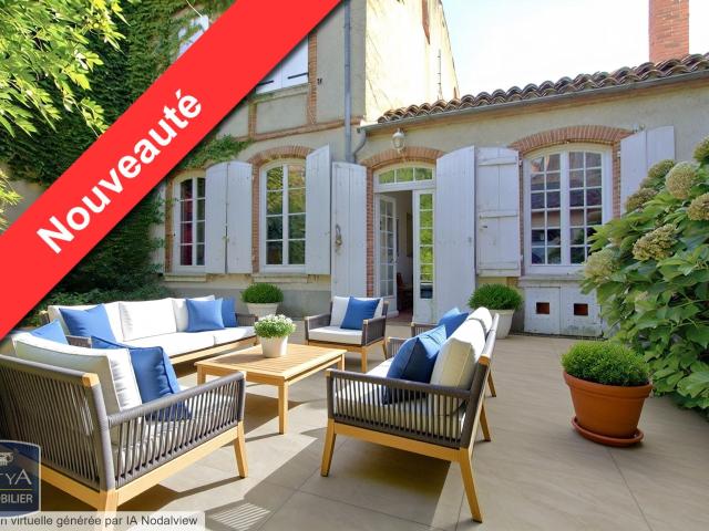 Maison 8 pièces 240 m²