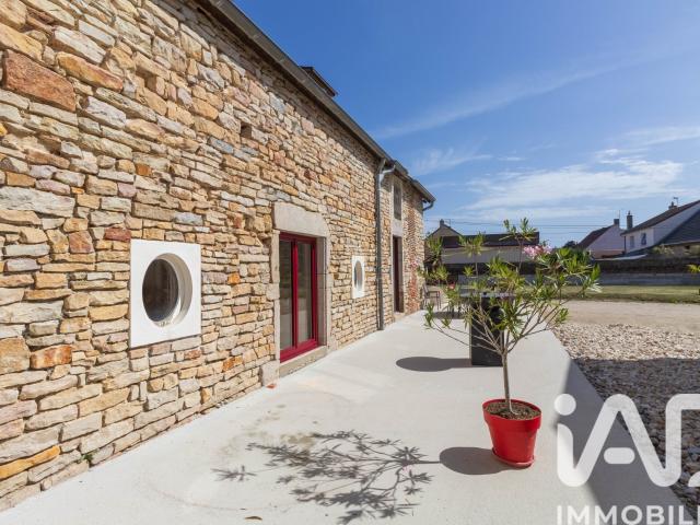 Maison 8 pièces 240 m²