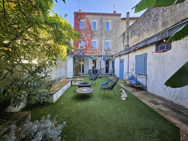 Maison 8 pièces 240 m²