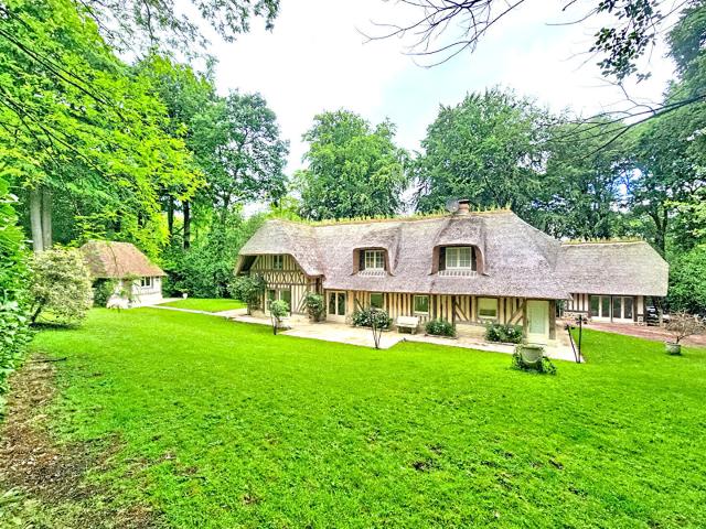 Maison 8 pièces 240 m²