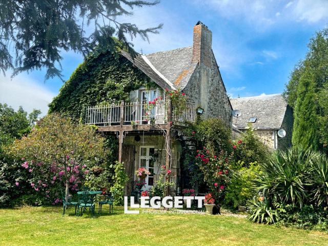 Maison 8 pièces 240 m²