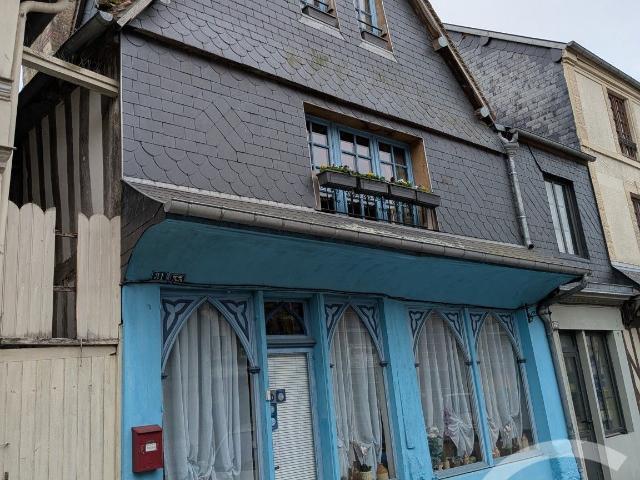 Maison 8 pièces 240 m²