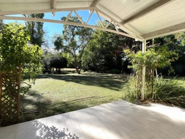 Maison 8 pièces 240 m²