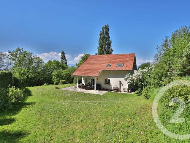 Maison 8 pièces 240 m²