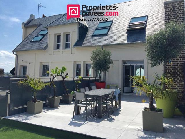 Maison 8 pièces 241 m²
