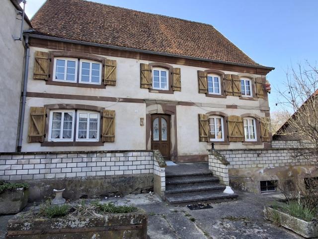Maison 8 pièces 242 m²