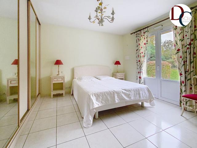 Maison 8 pièces, 242 m² à louer à Écouen 95440