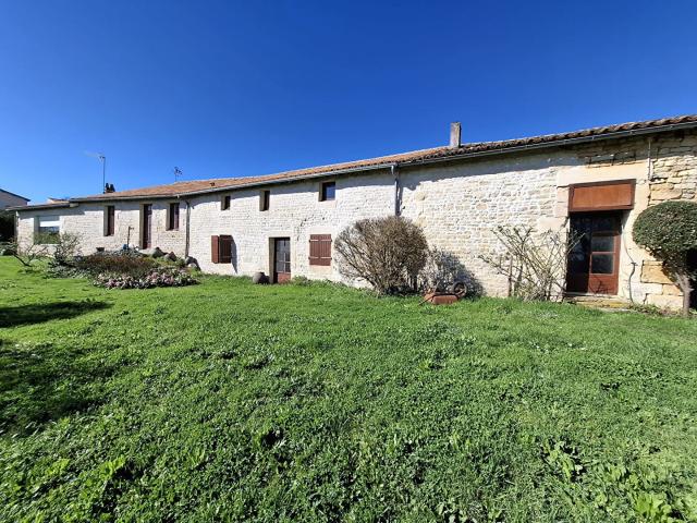 Maison 8 pièces 243 m²