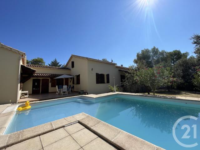 Maison 8 pièces 243 m²