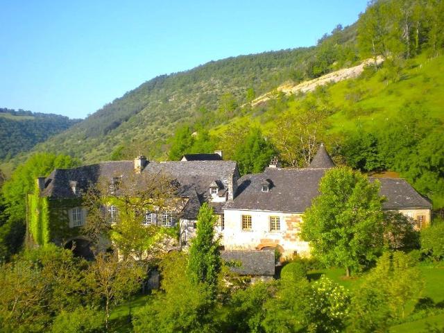 Maison 8 pièces 257 m²