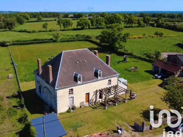 Maison 8 pièces 258 m²