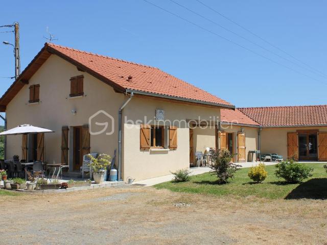 Maison 8 pièces 258 m²