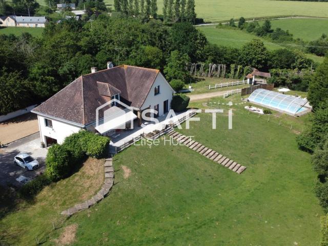 Maison 8 pièces 258 m²