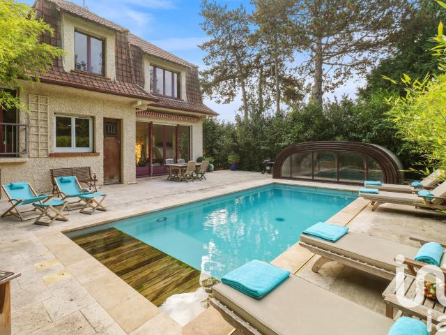 Maison 8 pièces 177 m²