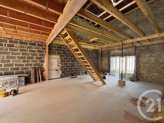 Maison 8 pièces 250 m²