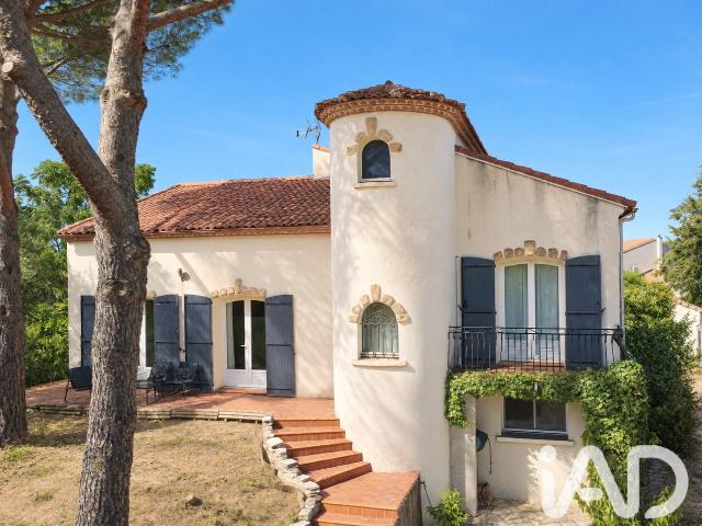 Maison 8 pièces 250 m²