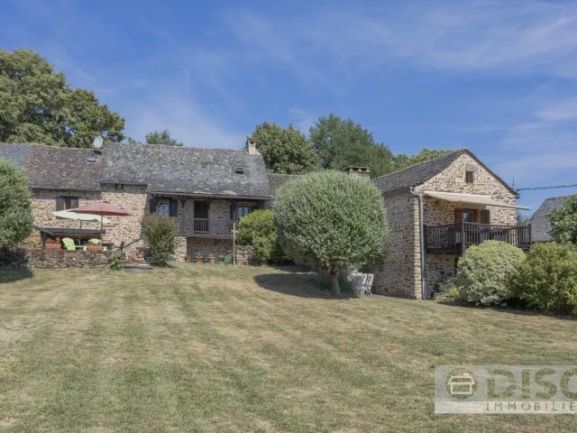 Maison 8 pièces 250 m²