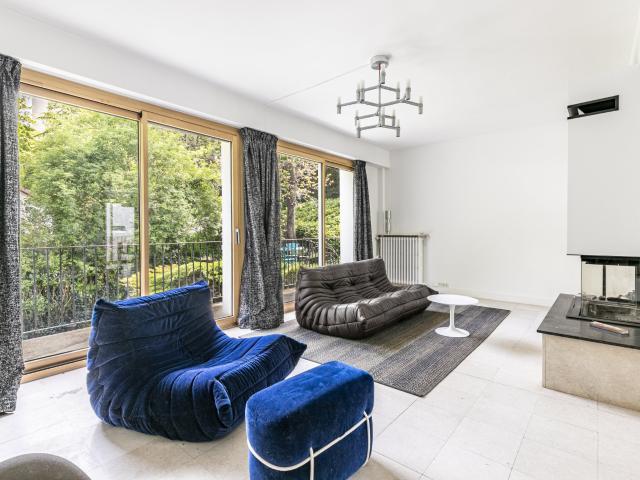 Maison 8 pièces 250 m²