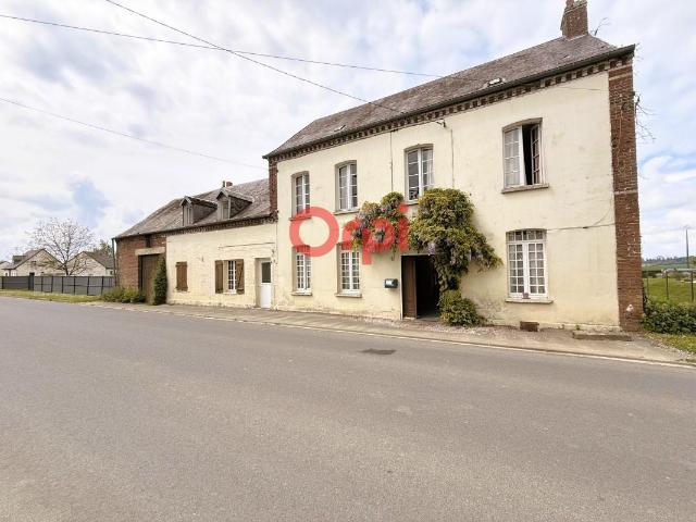 Maison 8 pièces 251 m²
