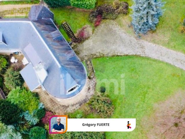 Maison 8 pièces 250 m²