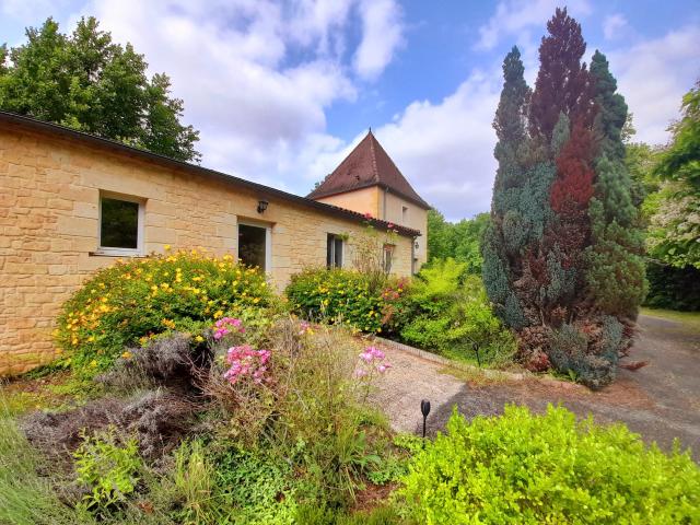 Maison 8 pièces 250 m²