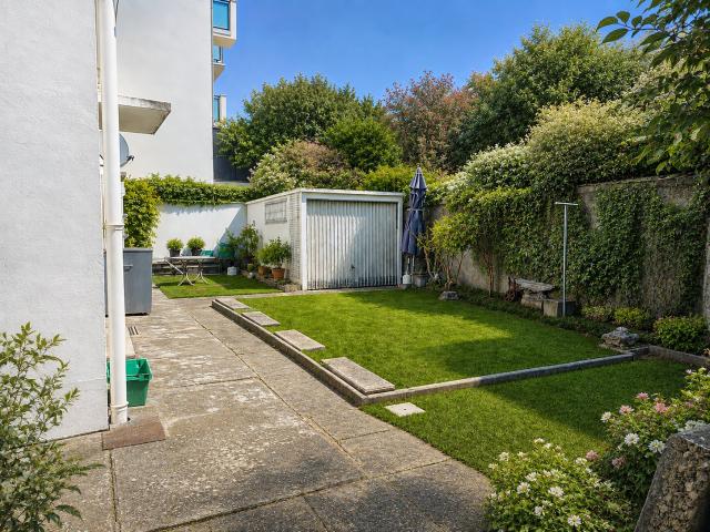 Maison 8 pièces 250 m²