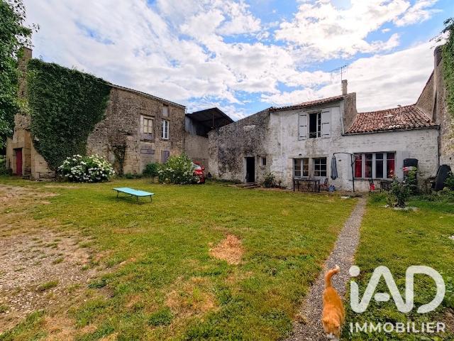 Maison 8 pièces 176 m²