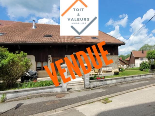 Maison 8 pièces 251 m²
