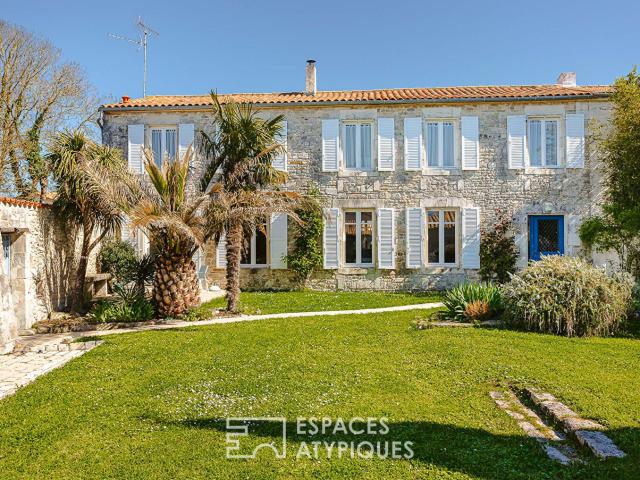 Maison 8 pièces 251 m²