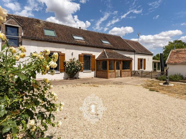 Maison 8 pièces 253 m²