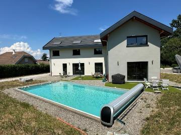Maison 8 pièces 253 m²