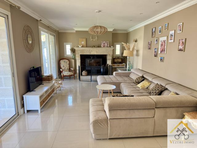 Maison 8 pièces 265 m2