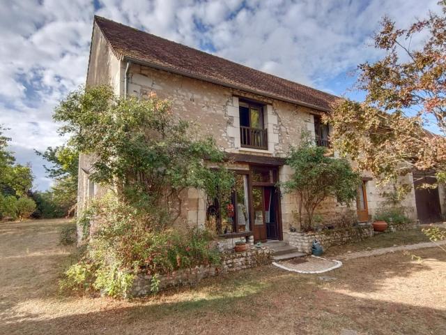 Maison 8 pièces 265 m²