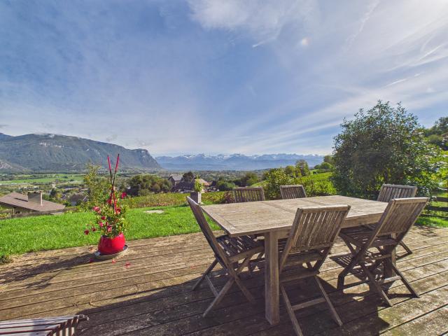 Maison 8 pièces 267 m²