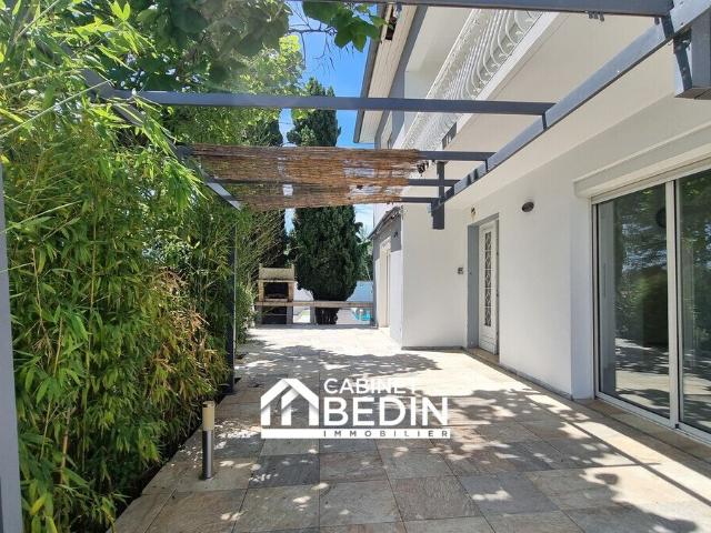 Maison 8 pièces 268 m²
