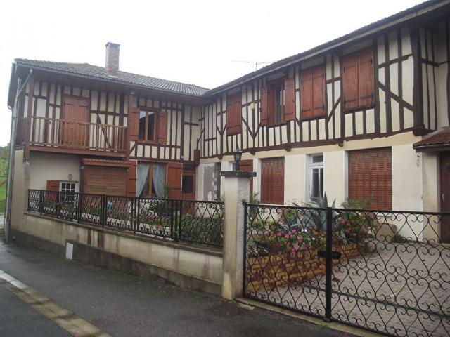 Maison 8 pièces 268 m²