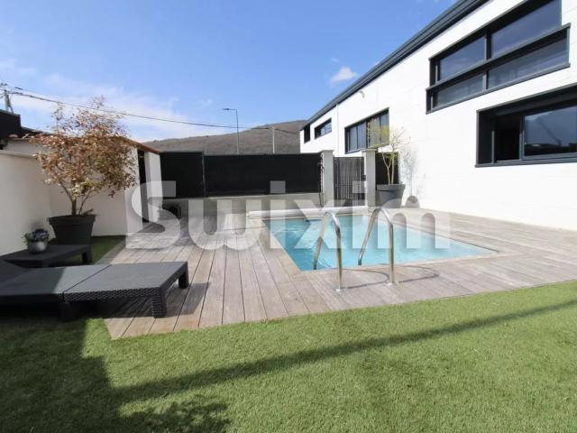Maison 8 pièces 269 m²