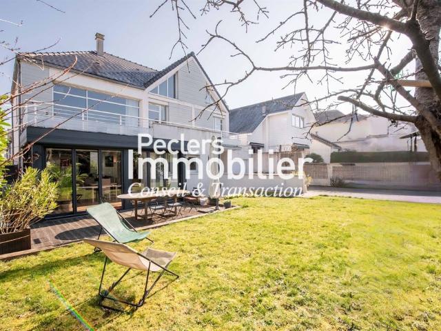 Maison 8 pièces 269 m²