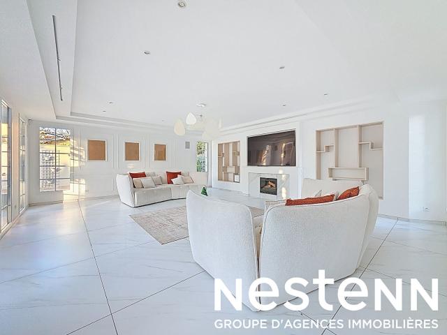 Maison 8 pièces 269 m²