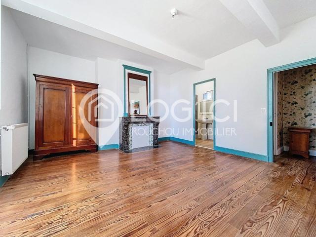 Maison 8 pièces, 269 m² à louer à Garlède Mondebat 64450